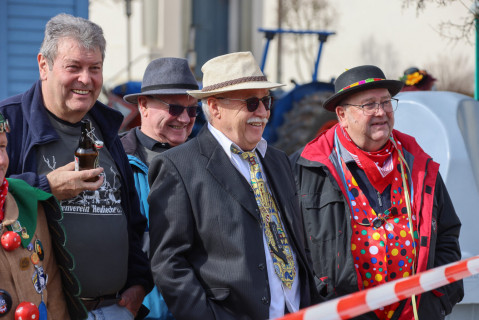 Heuliecher_Freundschaftstreffen2025_Narrenbaum-Umzug-Stellen_SKR-6041