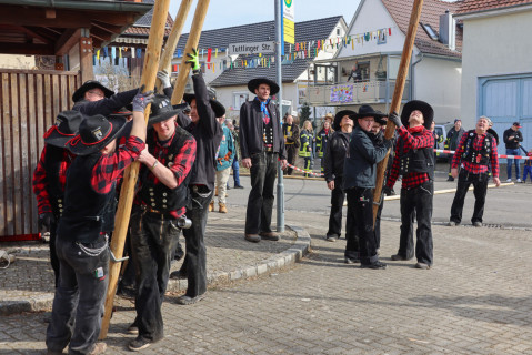 Heuliecher_Freundschaftstreffen2025_Narrenbaum-Umzug-Stellen_SKR-6069