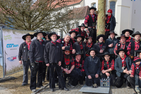 Heuliecher_Freundschaftstreffen2025_Narrenbaum-Umzug-Stellen_SKR-6144